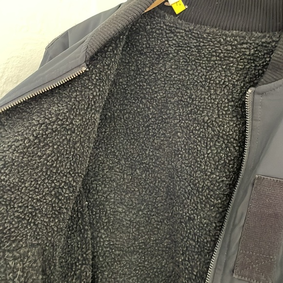 JACK & JILL Men’s Reversable Bomber Jacket size Small in Black - Picture 4 of 8